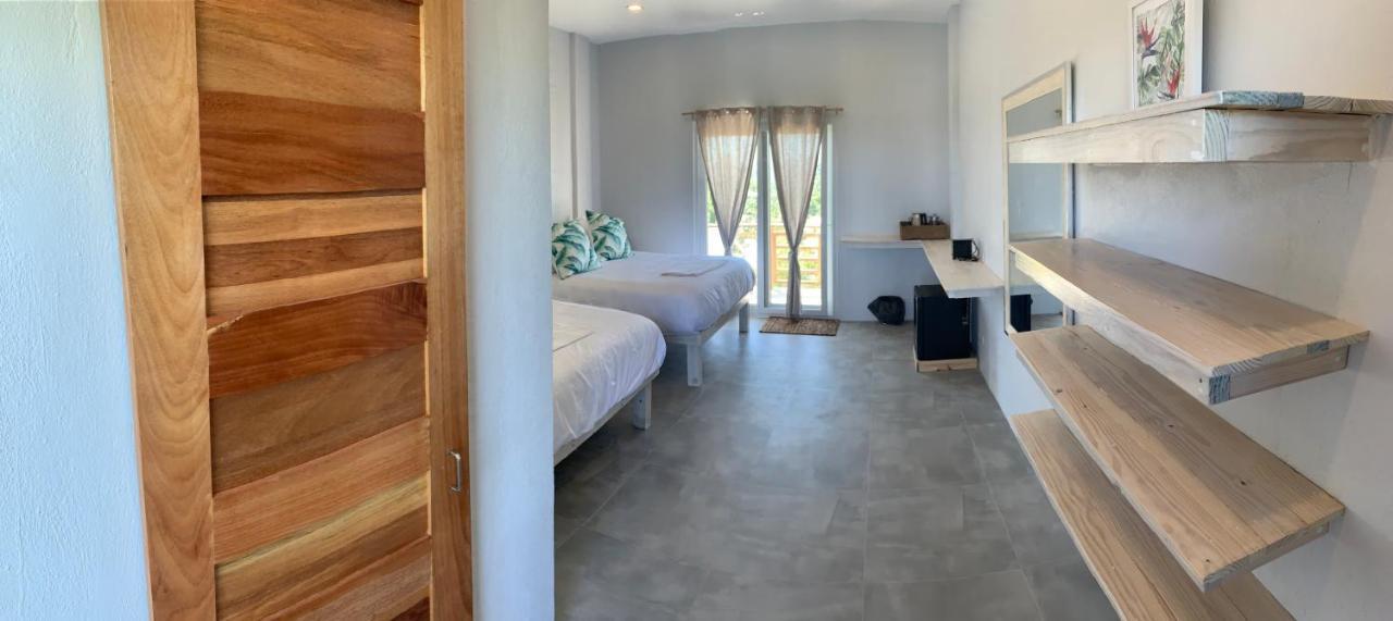 Crown Malapascua Hotel Eksteriør billede